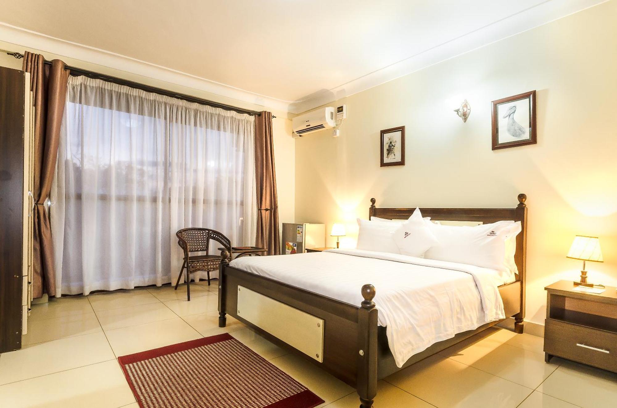 Marie'S Royale Hotel 캄팔라 외부 사진